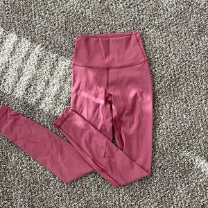 Lululemon wunder under train tight 28” size 2